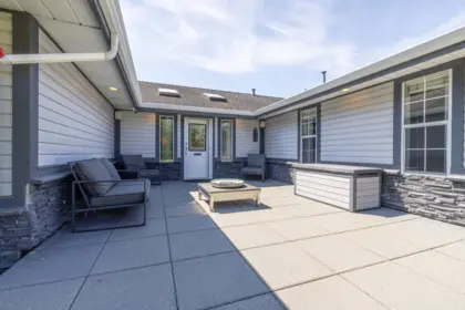 15430 Kilmore Close, Surrey, BC, Surrey — Single Family Residence for sale