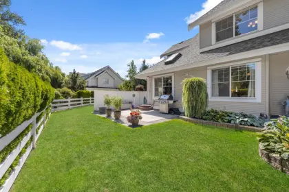 93 16995 64 Avenue, Surrey, BC, Surrey — Townhouse for sale