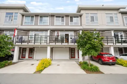 82 8413 Midtown Way, Chilliwack, BC, Chilliwack — Townhouse for sale
