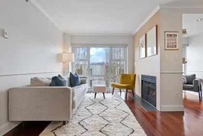 PH7 4868 Fraser Street, Vancouver, BC, Vancouver — Apartment/Condo for sale
