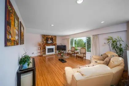 1460 Columbia Avenue, Port Coquitlam, BC, Port coquitlam — Single Family Residence for sale