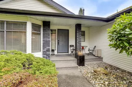 1086 163a Street, Surrey, BC, Surrey — Single Family Residence for sale