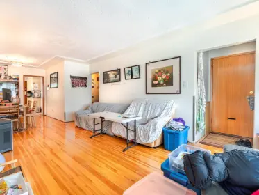 2852 E 23rd Avenue, Vancouver, BC, Vancouver — Single Family Residence for sale