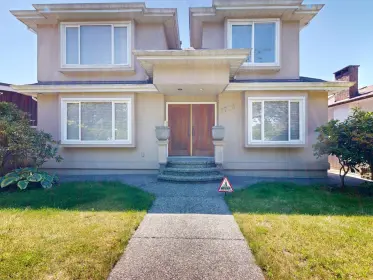 2710 E 49th Avenue, Vancouver, BC, Vancouver — Single Family Residence for sale