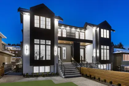 4965 Georgia Street, Burnaby, BC, Burnaby — Half Duplex for sale