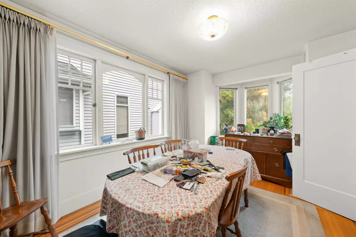 Dining Area Photo of 2838 W 38th Avenue, Vancouver, BC