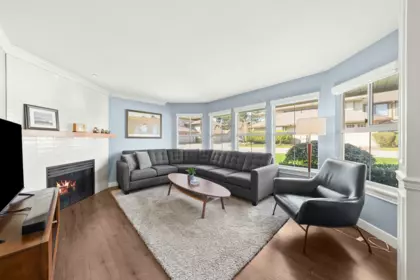 64 15860 82 Avenue, Surrey, BC, Surrey — Townhouse for sale