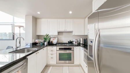 618 9371 Hemlock Drive, Richmond, BC, Richmond — Apartment/Condo for sale