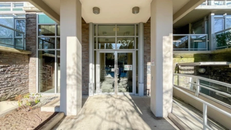 618 9371 Hemlock Drive, Richmond, BC, Richmond — Apartment/Condo for sale