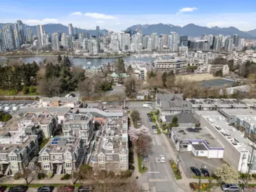 2263 Heather Street, Vancouver, BC, Vancouver — Townhouse for sale