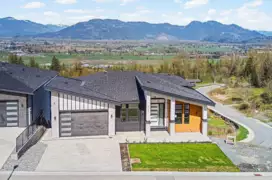 MLS R2990884