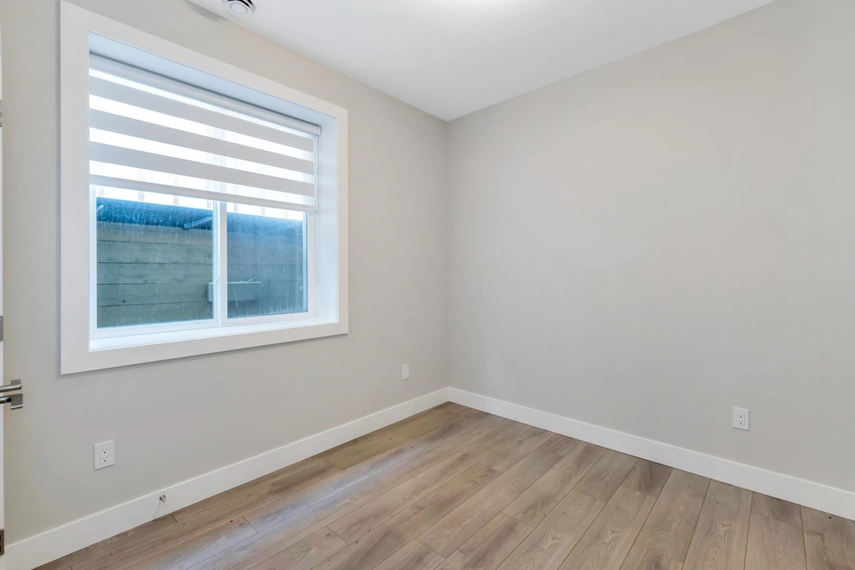 Garage Interior Photo of 33 4217 Old Clayburn Road, Abbotsford, BC