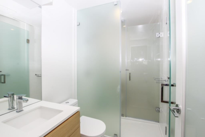Guest Bathroom Photo of 1612 13438 Central Avenue, Surrey, BC