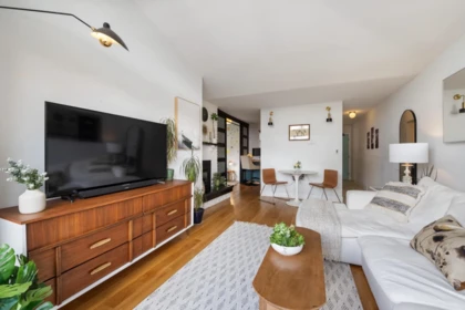 306 2910 Ontario Street, Vancouver, BC, Vancouver — Apartment/Condo for sale