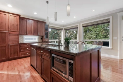 2796 Marble Hill Drive, Abbotsford, BC, Abbotsford — Single Family Residence for sale
