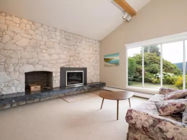375 Fairway Drive, North Vancouver, BC, North Vancouver — Single Family Residence for sale