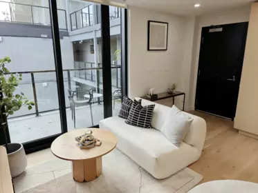 704 239 Keefer Street, Vancouver, BC, Vancouver — Apartment/Condo for sale