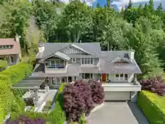 4513 Caulfeild Lane, West Vancouver, BC