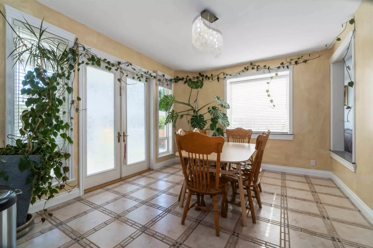 Walk-In Closet Photo of 7483 Government Road, Burnaby, BC