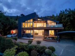 MLS R3028384