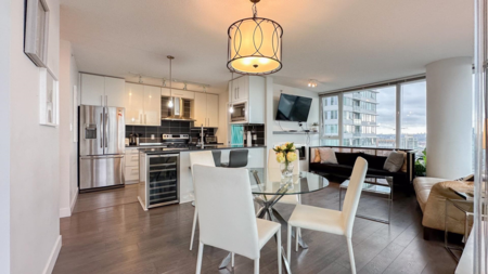 Breakfast Nook Photo of 2705 689 Abbott Street, Vancouver, BC
