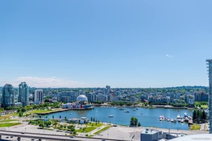 2705 689 Abbott Street, Vancouver, BC