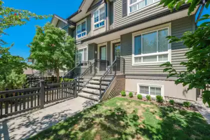 66 21867 50 Avenue, Langley, BC, Langley — Townhouse for sale
