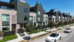 153 785 W 49th Avenue, Vancouver, BC