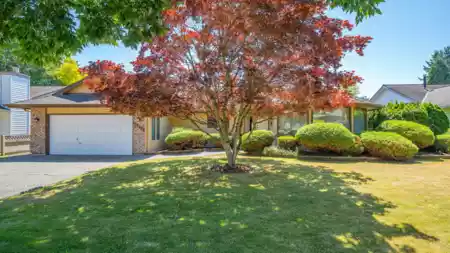 14076 19a Avenue, Surrey, BC, Sunnyside Park Surrey — 3 bed single family residence for sale