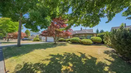 Outdoor Deck Photo of 14076 19a Avenue, Surrey, BC