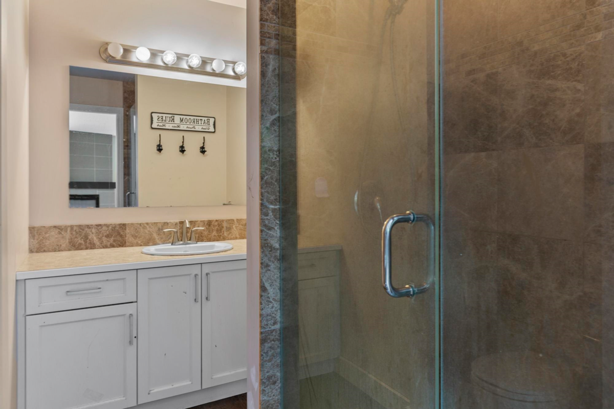 Garden / Landscaping Photo of 9233 Hayward Street, Mission, BC