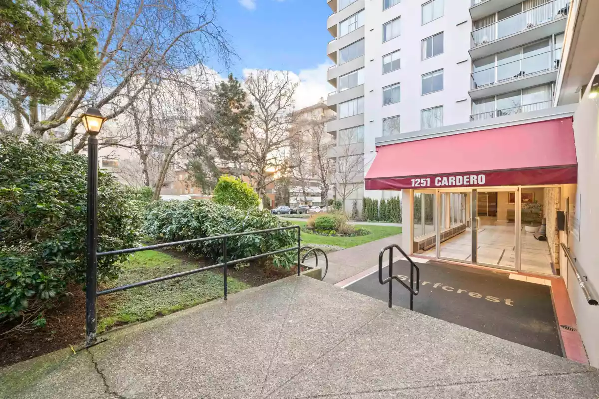 Basement Recreation Room Photo of 1803 1251 Cardero Street, Vancouver, BC