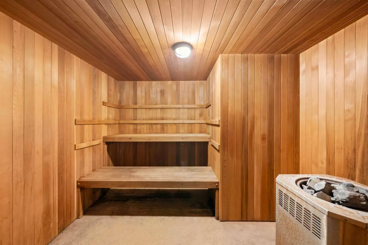 Powder Room Photo of 1803 1251 Cardero Street, Vancouver, BC