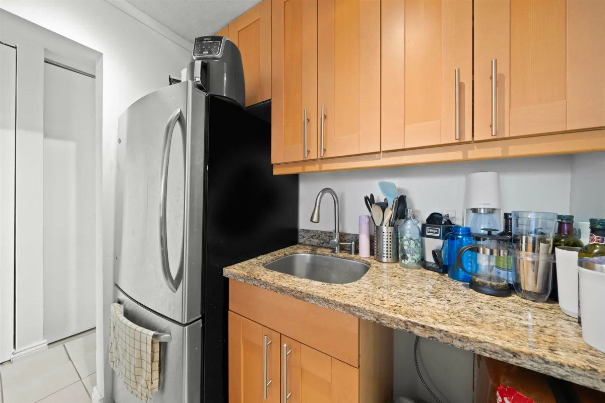 Primary Bathroom Photo of 1803 1251 Cardero Street, Vancouver, BC