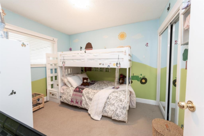 Basement Recreation Room Photo of 12290 252 Street, Maple Ridge, BC
