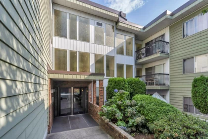 109A 8635 120 Street, Delta, BC, Delta — Apartment/Condo for sale