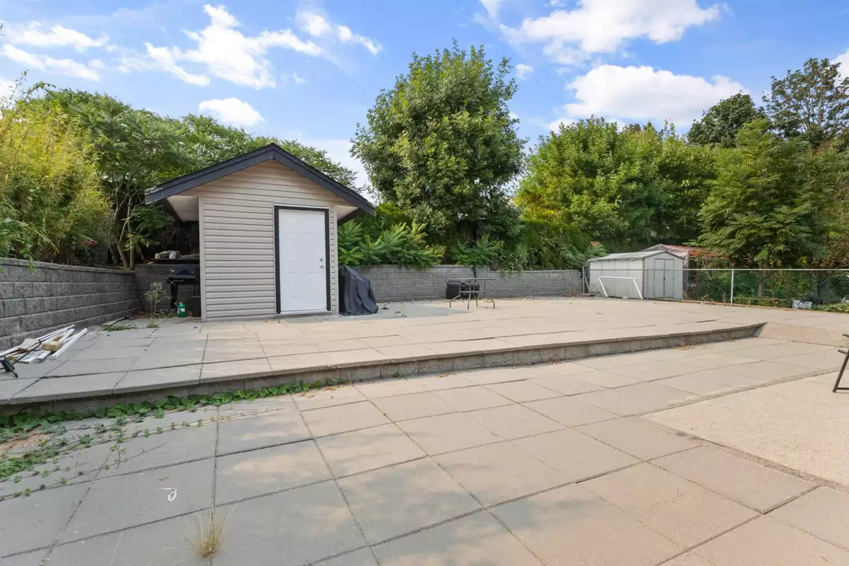 Garage Interior Photo of 34463 Lariat Place, Abbotsford, BC