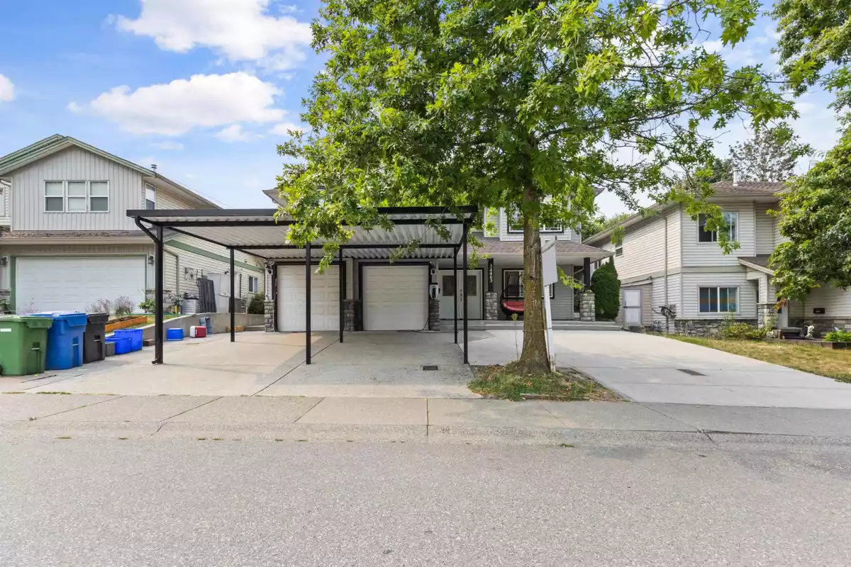 Outdoor Patio Photo of 34463 Lariat Place, Abbotsford, BC