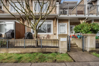 108 12350 Harris Road, Pitt Meadows, BC, Pitt Meadows — Townhouse for sale