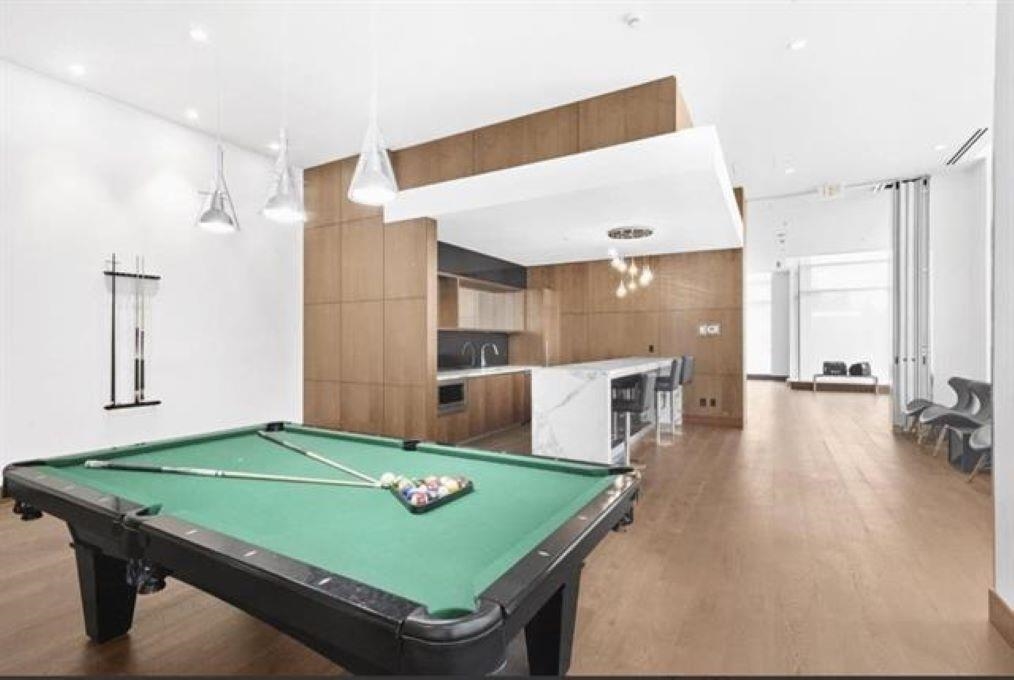 Dining Area Photo of 901 13750 100 Avenue, Surrey, BC