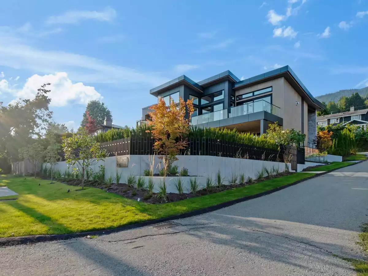 Aerial View of 2423 Mathers Avenue, West Vancouver, BC