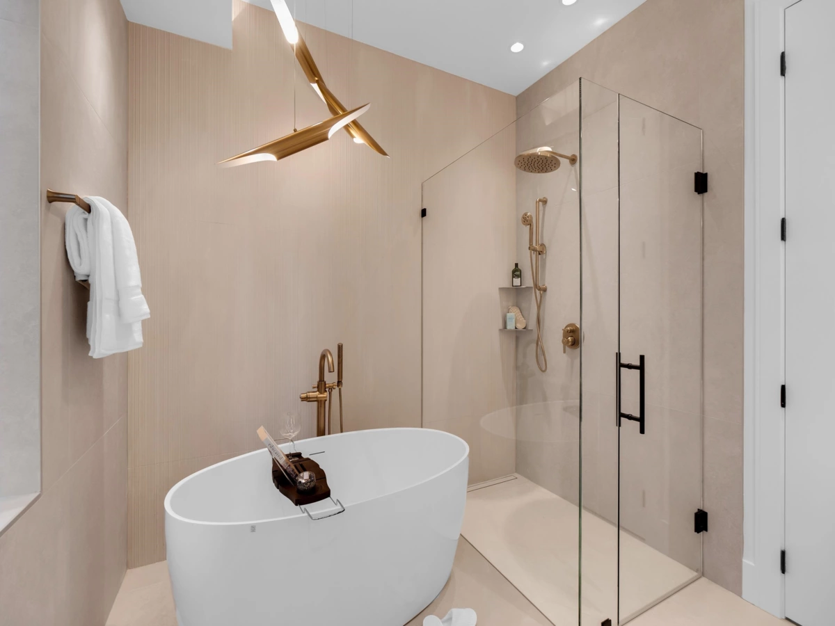 Laundry Room Photo of 2423 Mathers Avenue, West Vancouver, BC