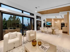 2423 Mathers Avenue, West Vancouver, BC