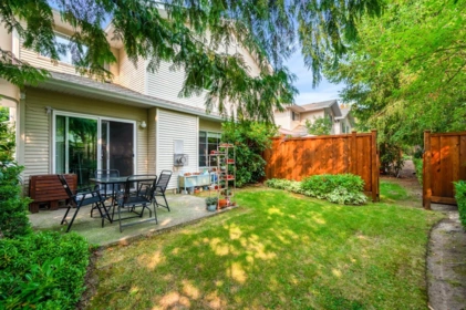 Hallway Photo of 48 16016 82 Avenue, Surrey, BC