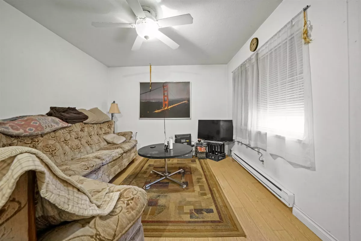 Garden / Landscaping Photo of 25491 Dewdney Trunk Road, Maple Ridge, BC