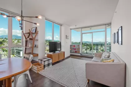 2001 188 E Esplanade, North Vancouver, BC, North Vancouver — Apartment/Condo for sale