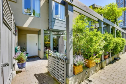 TH6 63 Keefer Place, Vancouver, BC, Vancouver — Townhouse for sale