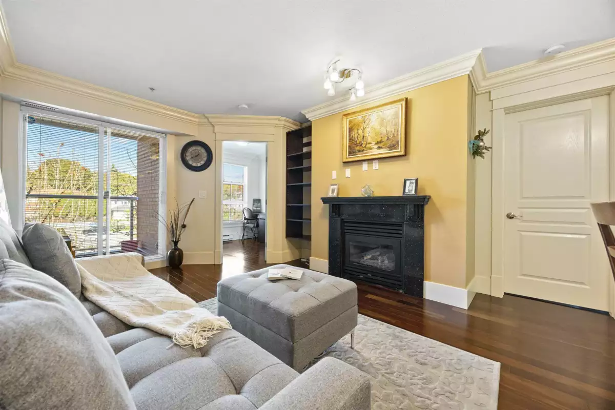 Kitchen Photo of 312 5723 Collingwood Street, Vancouver, BC
