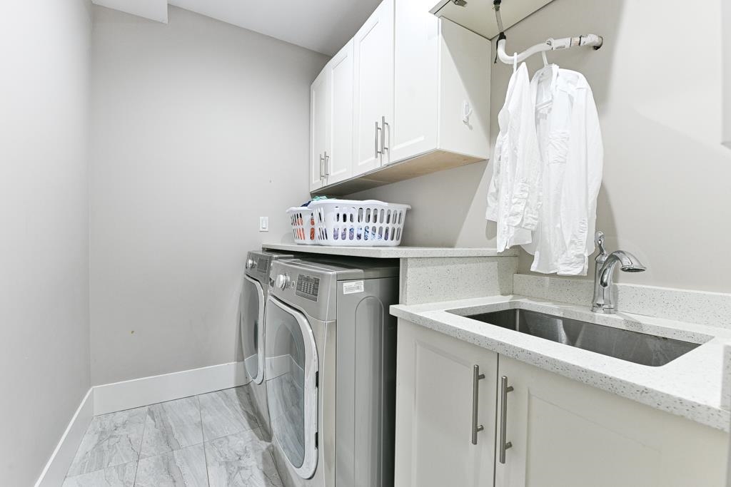 Outdoor Deck Photo of 12768 97a Avenue, Surrey, BC