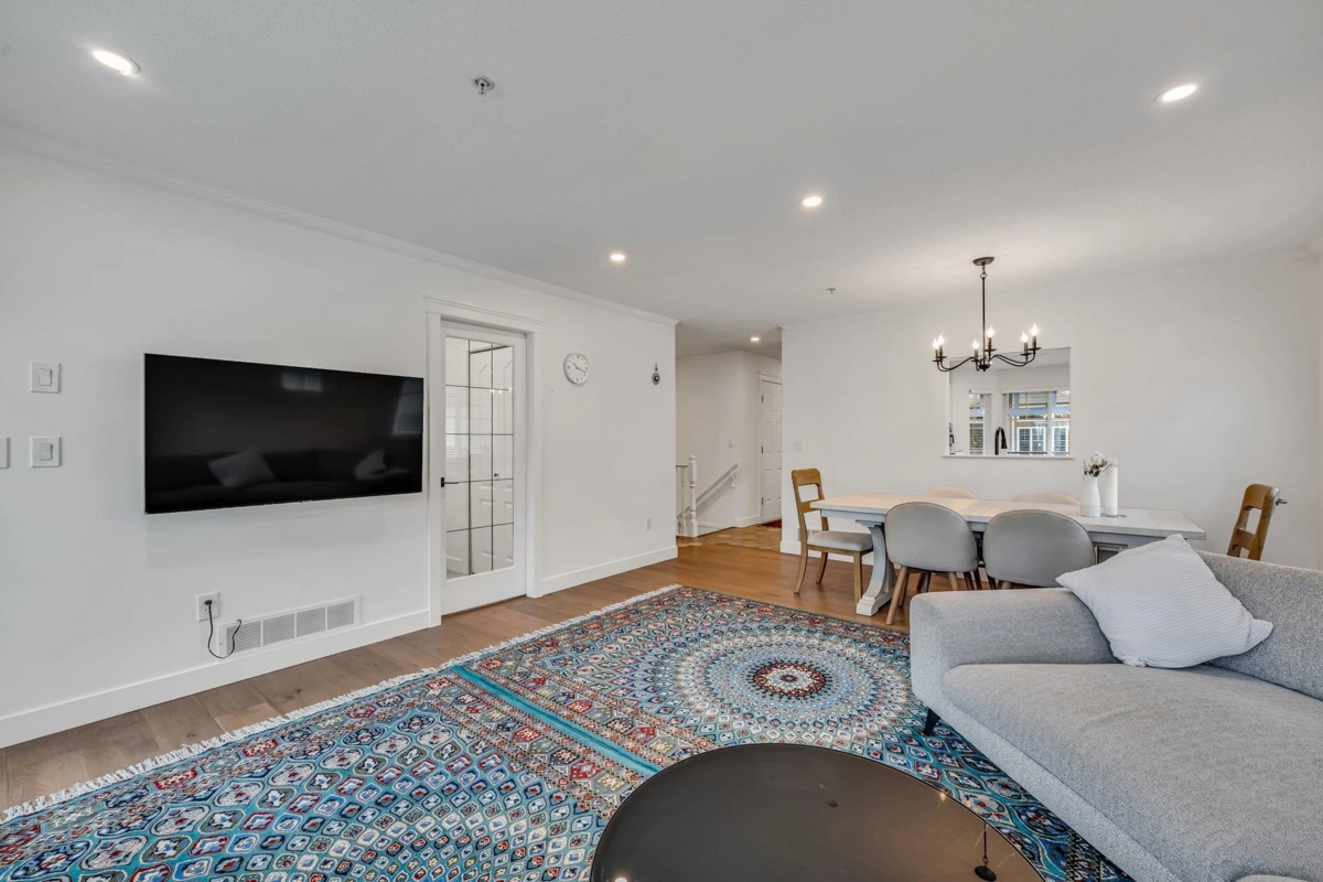 Breakfast Nook Photo of 18 20222 96 Avenue, Langley, BC